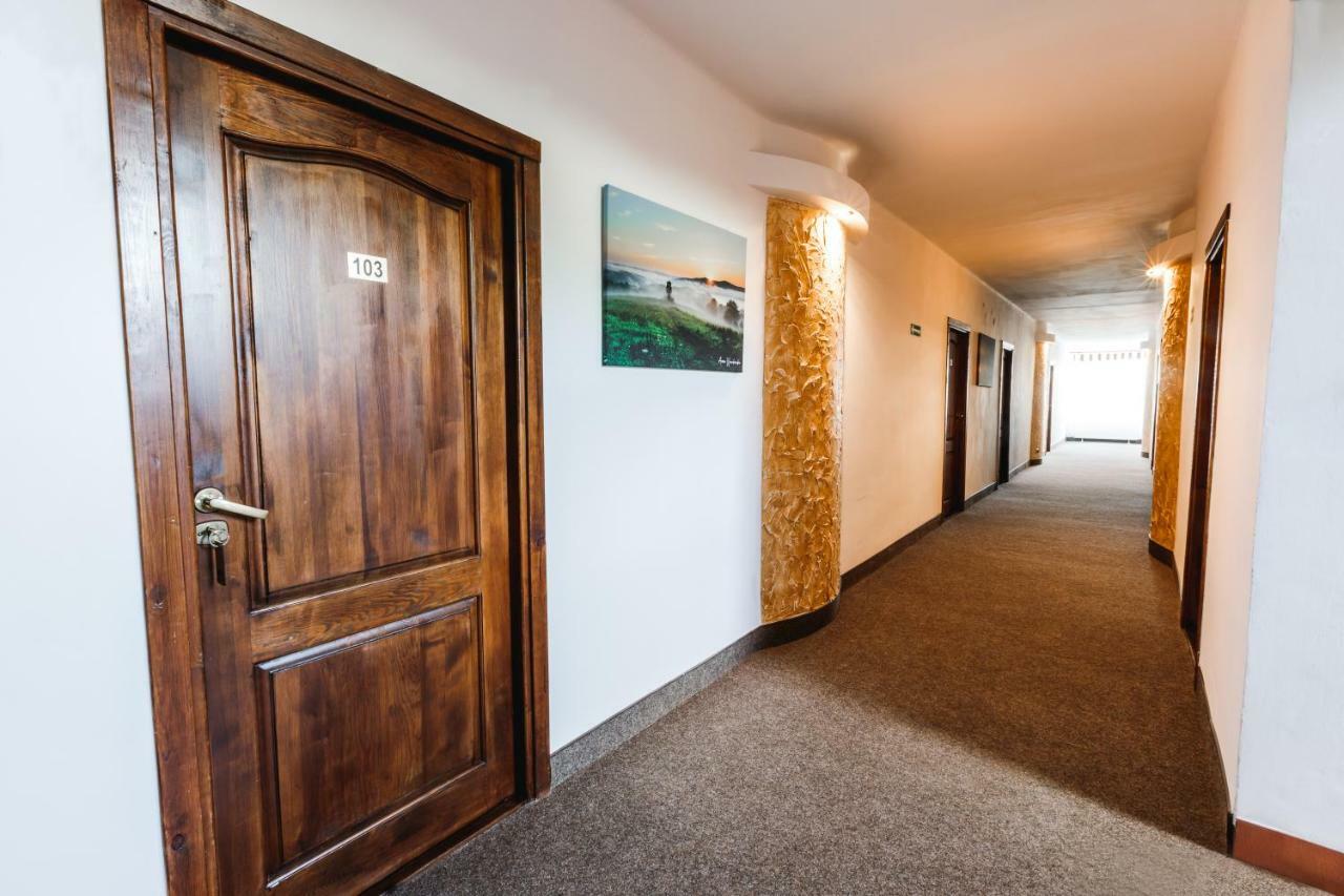 Osrodek Wypoczynkowy Tarnica Bed and Breakfast Solina  Εξωτερικό φωτογραφία